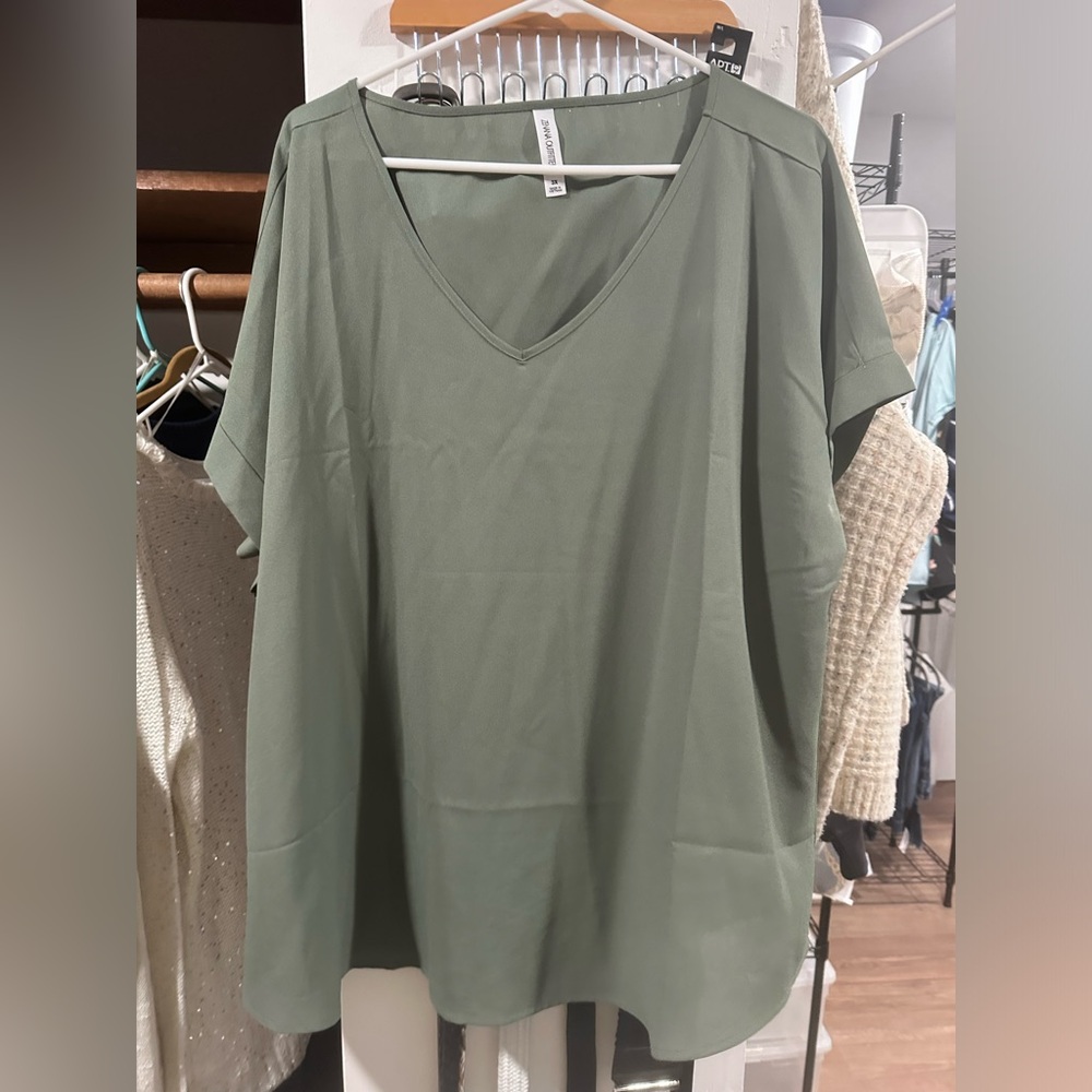 Zenana Outfitters Sz 3X top